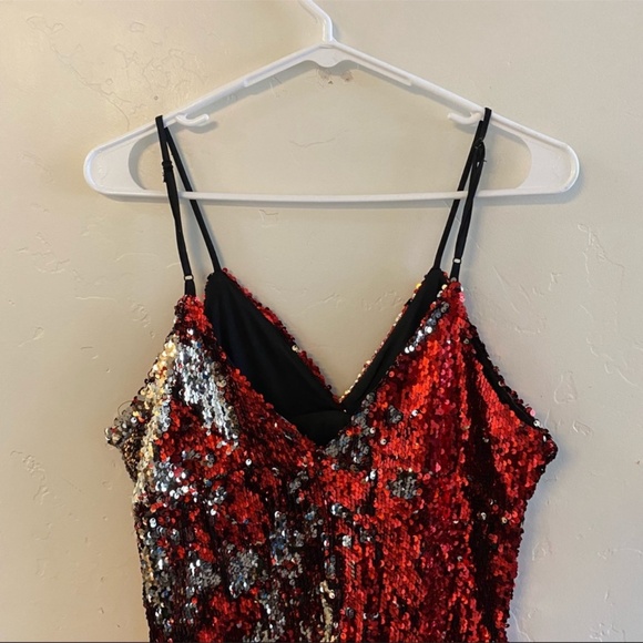 Forever 21 Red & Silver Fully Sequined Mini Dress Large - Picture 6 of 9